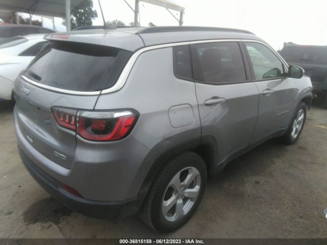 3C4NJCBB2KT809377 Jeep Compass Latitude