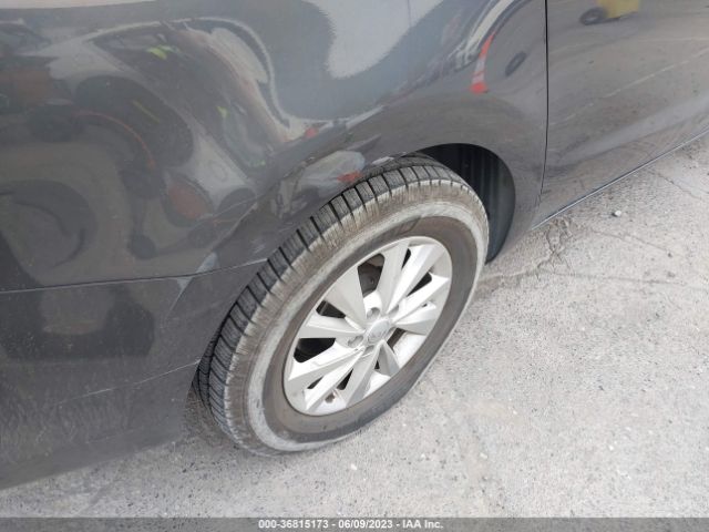 KNDMB5C1XH6323056 KIA SEDONA LX