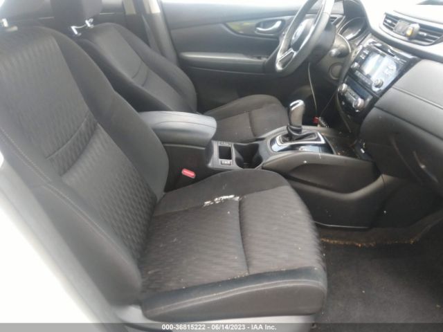 KNMAT2MT9HP606640 Nissan ROGUE SV