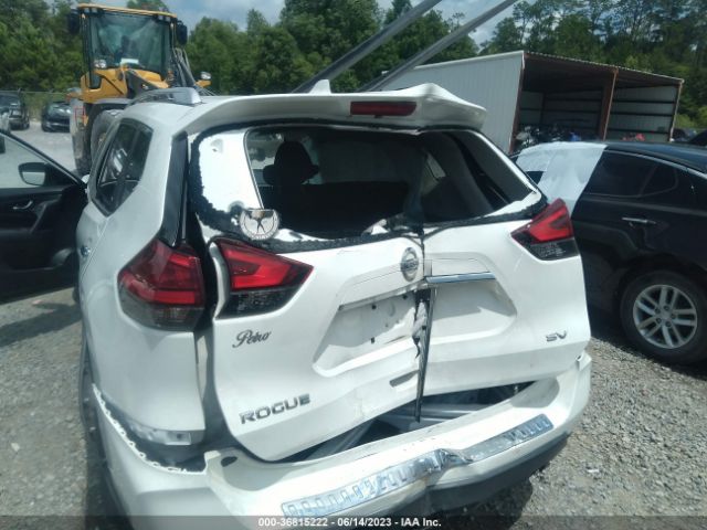 KNMAT2MT9HP606640 Nissan ROGUE SV