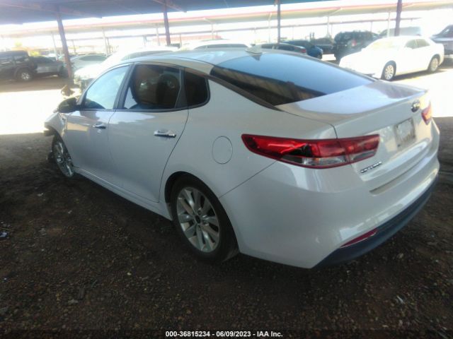 5XXGT4L32GG067470 KIA Optima Lx