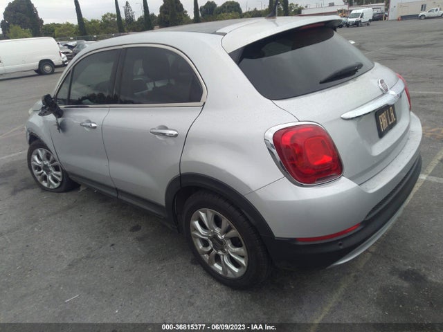 ZFBCFXDT8GP354426 Fiat 500x Lounge