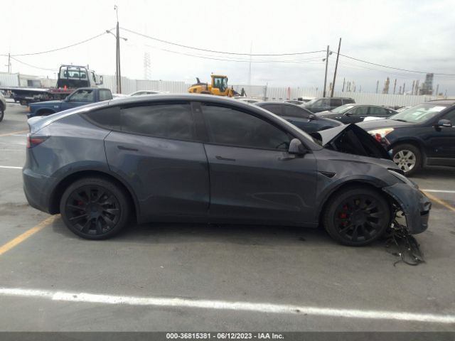 5YJYGDEE0MF253708 Tesla Model Y Long Range