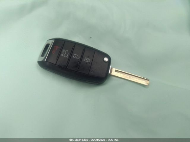 5XYPHDA5XGG109966 KIA SORENTO EX
