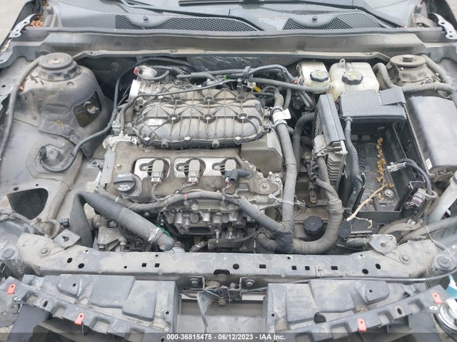 Chevrolet IMPALA LT 2016 2G1115S30G9139589 Image 16