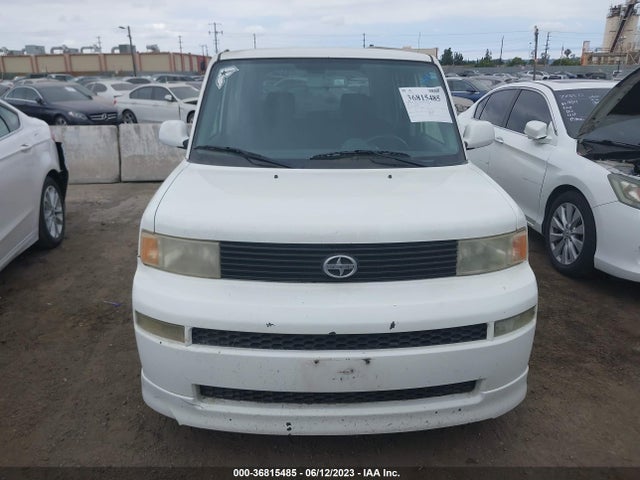 2005 SCION XB VIN: JTLKT324950195058