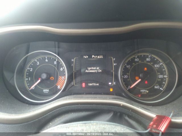 1C4PJLCS0EW261403 Jeep Cherokee Latitude