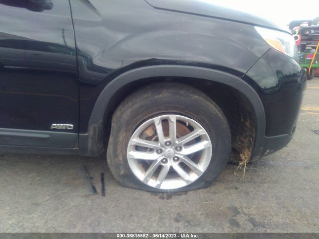 5XYKTDA63EG513920 KIA SORENTO LX