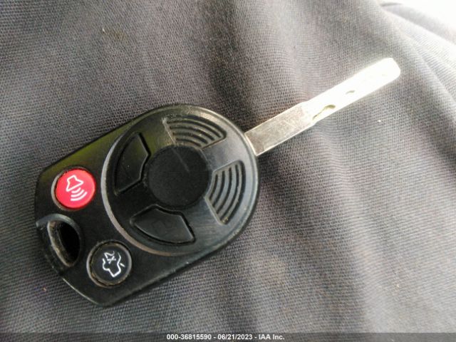 1FADP3F27JL315049 Ford FOCUS SE