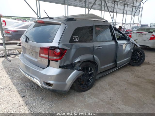 3C4PDDGGXJT386489 Dodge Journey Crossroad