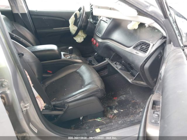 3C4PDDGGXJT386489 Dodge Journey Crossroad