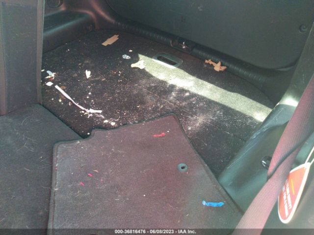 KNDJN2A29J7521048 KIA Soul Base