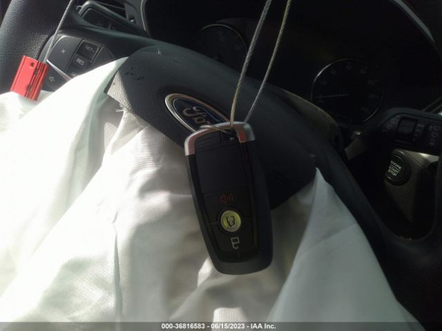 1FMCU9BZ3MUA38771 Ford Escape Se Hybrid