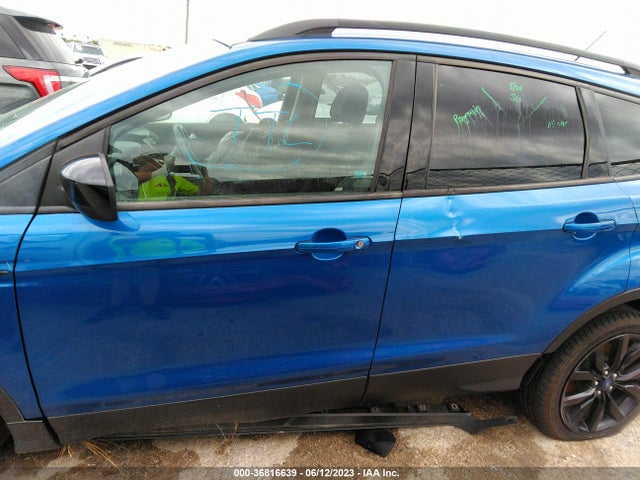 Ford ESCAPE SE 2017 1FMCU0G95HUC13712 Image 14