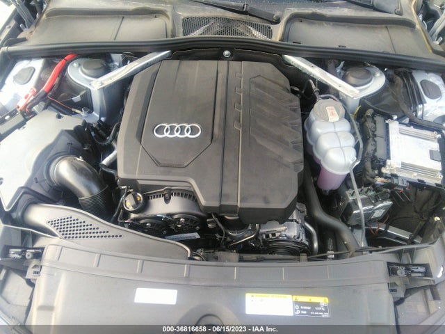 WAUBBAF47NN009563 Audi A4 Sedan Premium Plus
