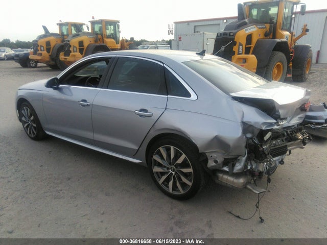 WAUBBAF47NN009563 Audi A4 Sedan Premium Plus