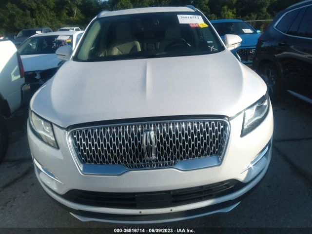 5LMCJ3D97KUL38732 Lincoln Mkc Reserve