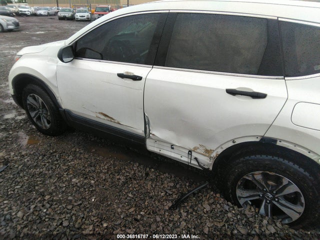 Honda CR-V LX 2018 2HKRW6H32JH200910 Image 6