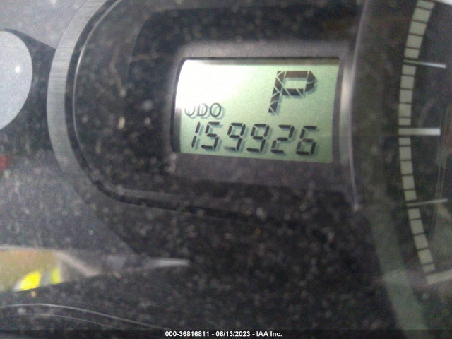 2011 TOYOTA SIENNA VIN: 5TDKA3DC4BS003737