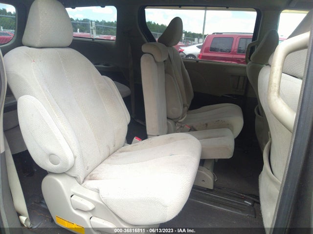 2011 TOYOTA SIENNA VIN: 5TDKA3DC4BS003737