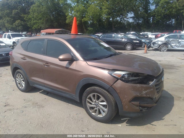 2016 KM8J23A41GU237029 main image