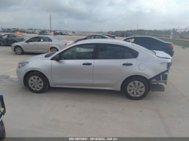 3KPA24AB3JE079548 KIA RIO LX
