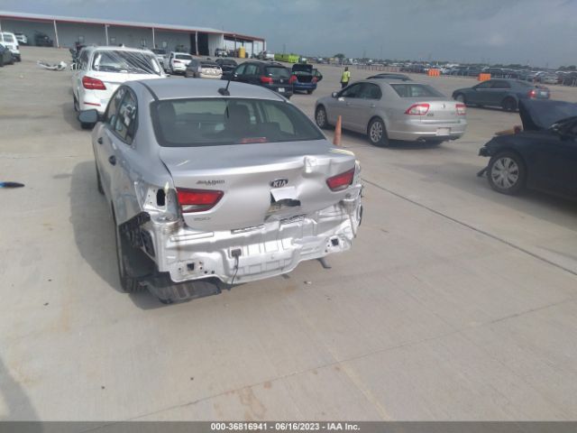3KPA24AB3JE079548 KIA RIO LX