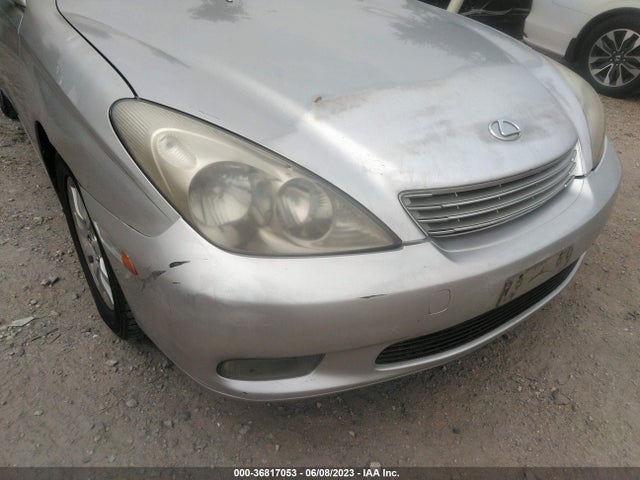 2002 LEXUS ES 300 VIN: JTHBF30G525005995