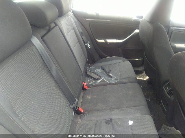 3VWPP7AJ4EM601102 Volkswagen Jetta Sportwagen S