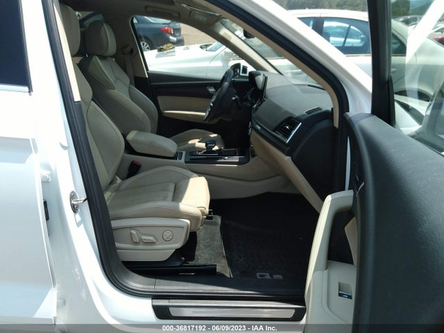 WA1CAAFY8M2099961 Audi Q5 Prestige