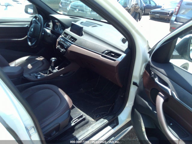 BMW X1 Xdrive28i 2017 WBXHT3Z3XH4A56417 Image 5
