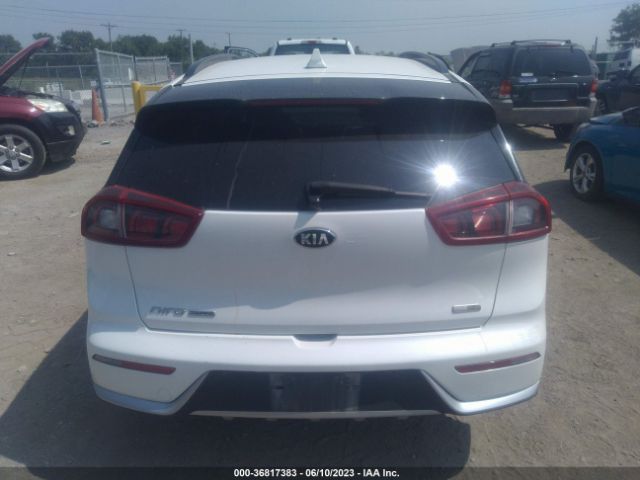 KNDCC3LC0H5093144 KIA Niro Touring Launch Edition
