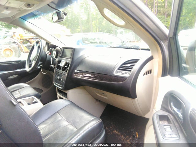 2013 CHRYSLER TOWN & COUNTRY TOURING VIN: 2C4RC1BG1DR779709