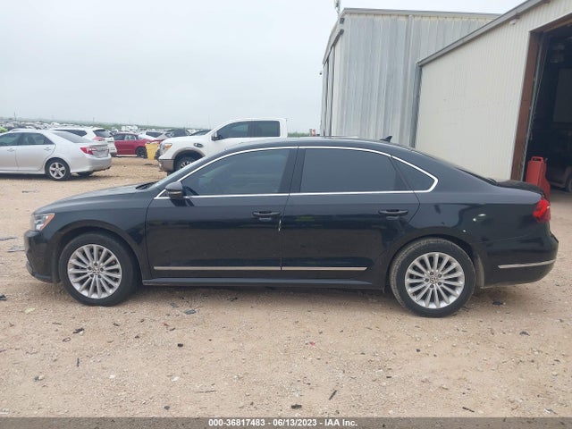 1VWBT7A32HC007136 Volkswagen Passat 1.8t Se