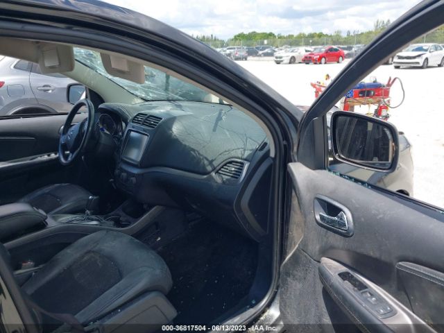 3C4PDCGB1FT622856 Dodge Journey Crossroad