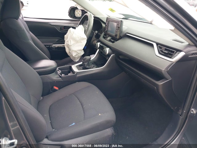 2019 TOYOTA RAV4 LE VIN: 2T3F1RFV2KW022045
