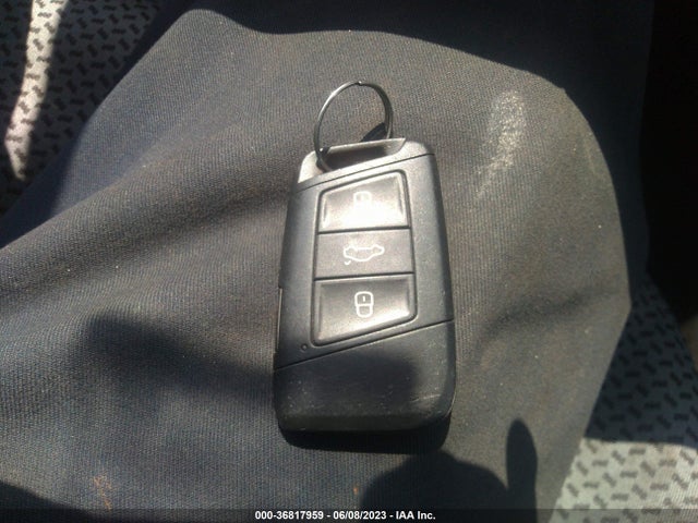 3VWC57BU2KM094659 Volkswagen Jetta S/se/r-line