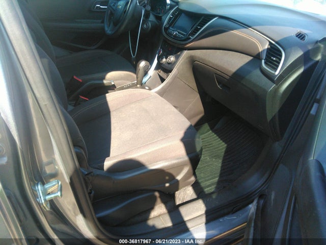 Chevrolet TRAX LS 2020 3GNCJKSB7LL175459 Image 5