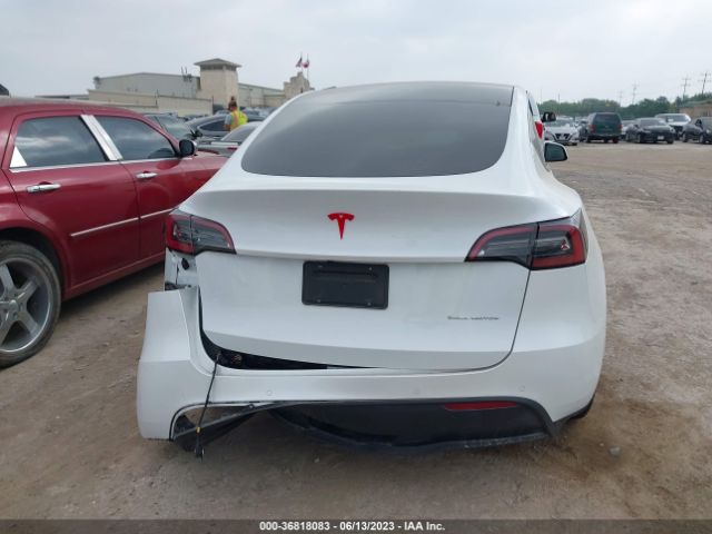 7SAYGDEE2NA010418 Tesla Model Y Long Range