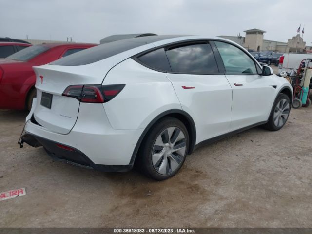 7SAYGDEE2NA010418 Tesla Model Y Long Range