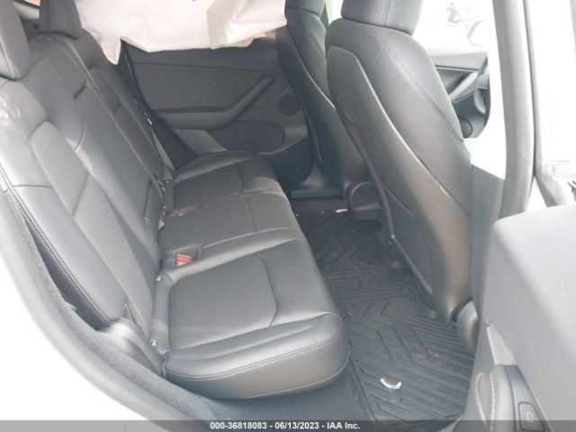 7SAYGDEE2NA010418 Tesla Model Y Long Range