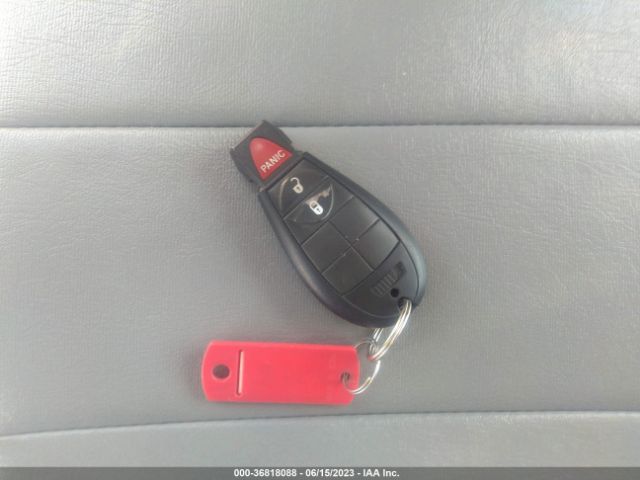 2C7WDGBG5KR800841 Dodge Grand Caravan Se