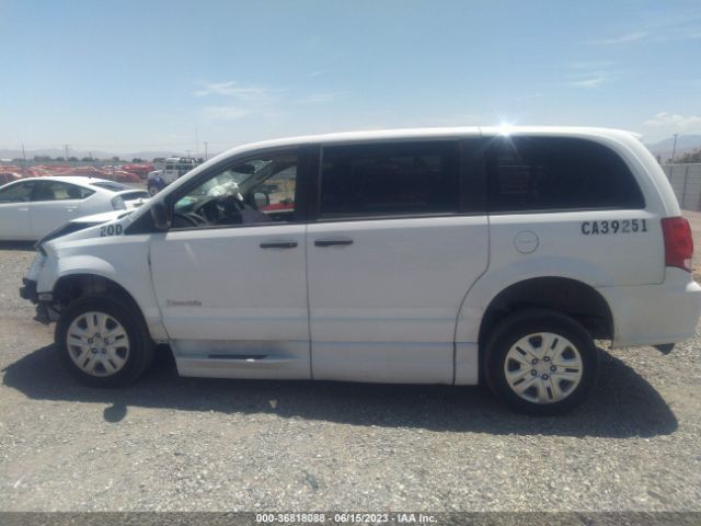 2C7WDGBG5KR800841 Dodge Grand Caravan Se