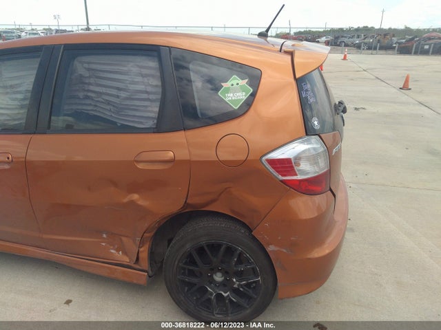 2010 HONDA FIT SPORT VIN: JHMGE8H49AS009001