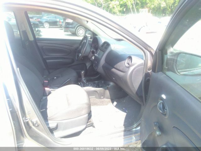 3N1CN7AP5KL820845 Nissan Versa Sedan S