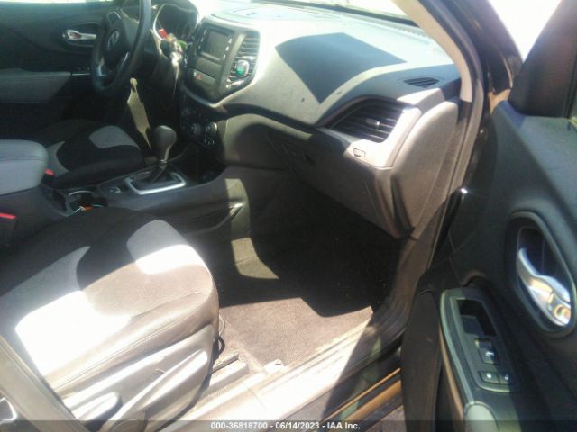 1C4PJLAB5EW231641 Jeep Cherokee Sport