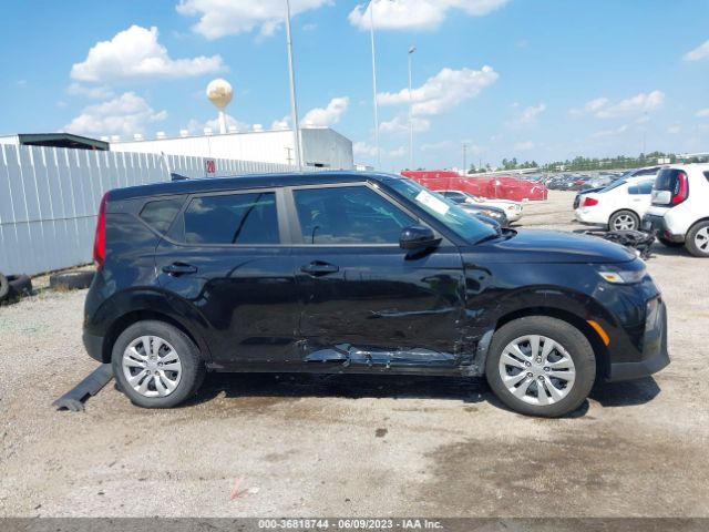 KNDJ23AU6M7787230 KIA SOUL LX