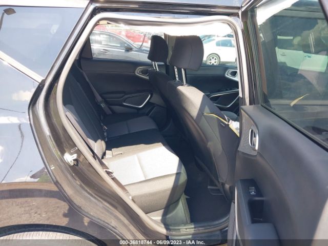 KNDJ23AU6M7787230 KIA SOUL LX
