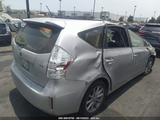 Toyota Prius V Two/three/five 2014 JTDZN3EU0EJ015184 Image 4