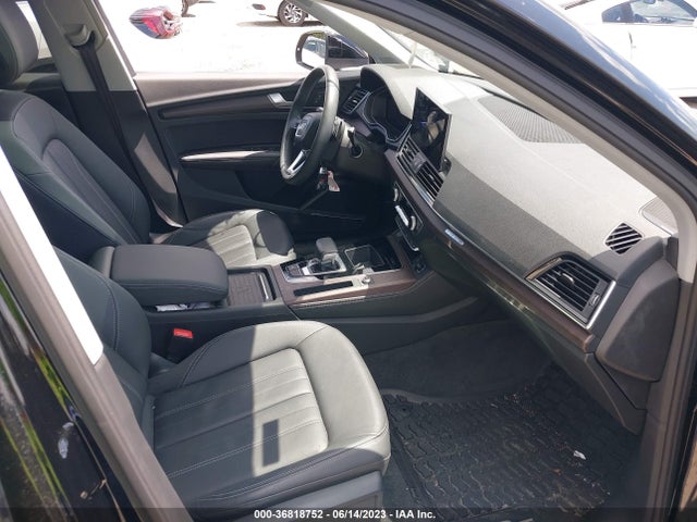 WA1BAAFY4M2098527 Audi Q5 Premium Plus
